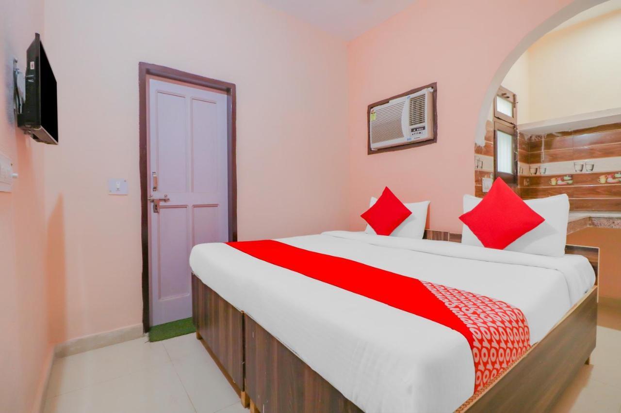 Hotel O Bhardwaj Guest House Garhi Harsaru Eksteriør billede